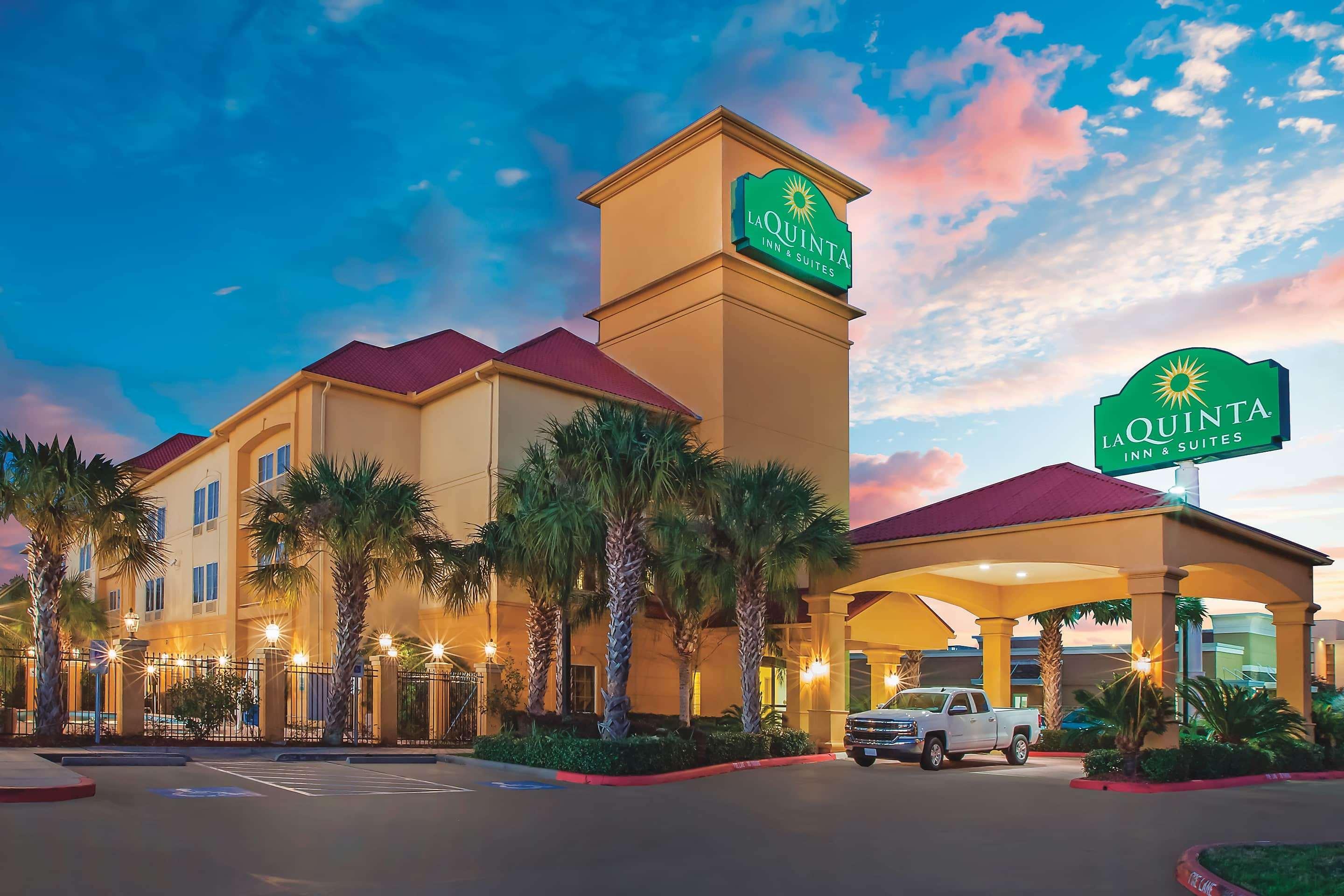 La Quinta By Wyndham Beaumont West Hotel Exterior foto